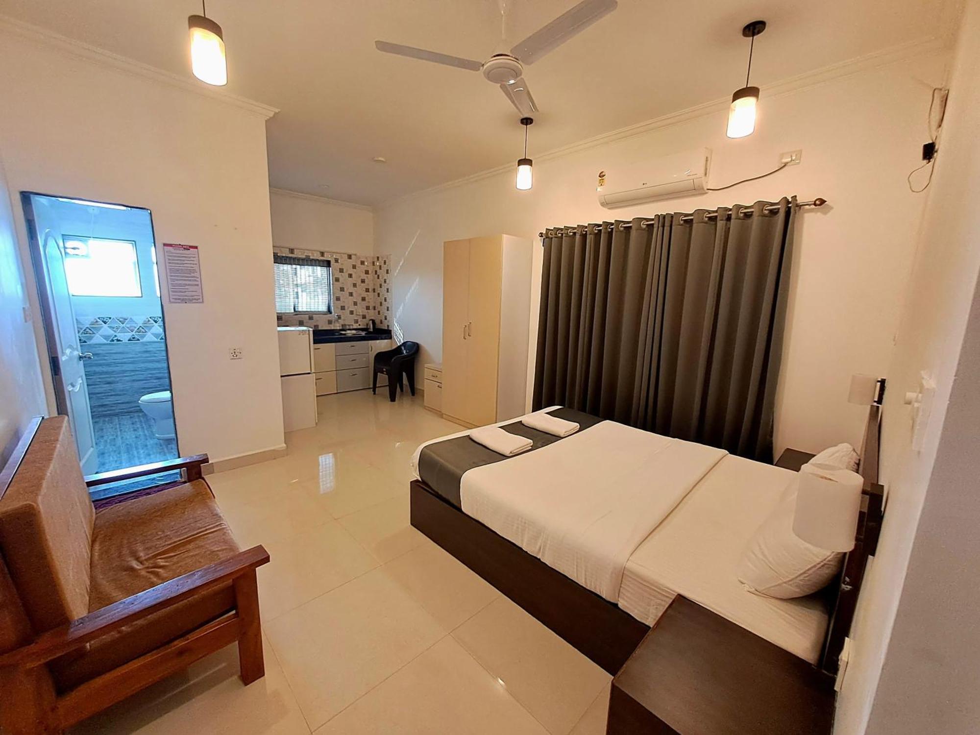 Hotel Rsa Residency Pernem Extérieur photo
