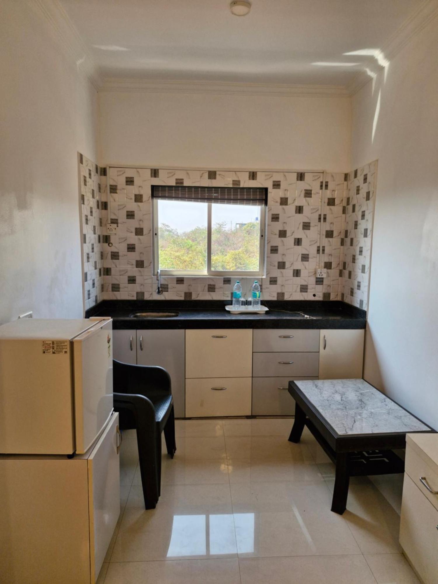 Hotel Rsa Residency Pernem Extérieur photo