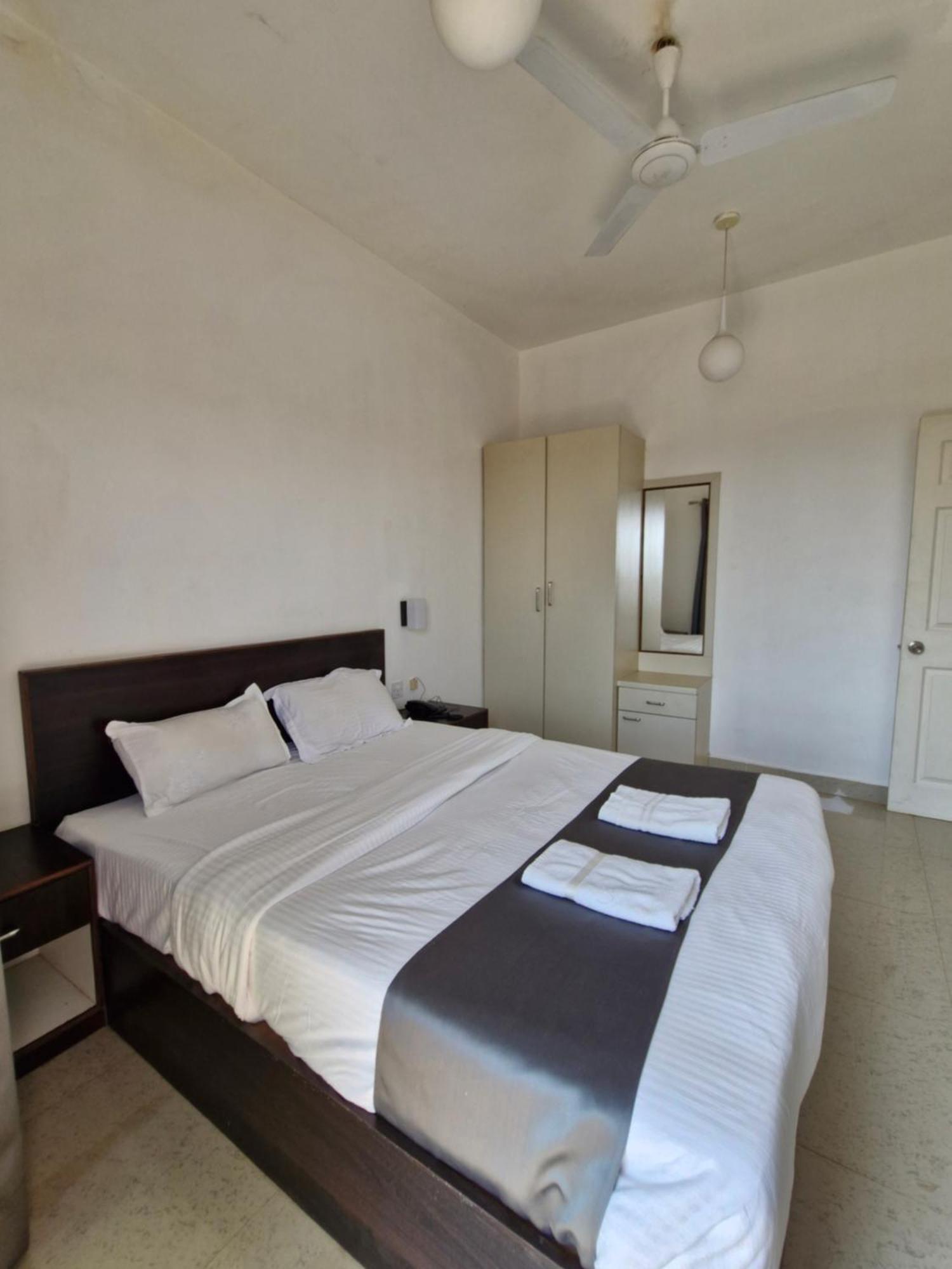 Hotel Rsa Residency Pernem Extérieur photo